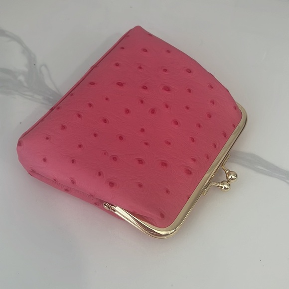 Cute!! 👛 Dooney & Bourke Kisslock Wallet! - Picture 13 of 16